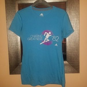 Adidas 'chasing greatness' shirt